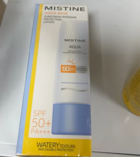 Mistine 蜜丝婷身体防晒(小蓝帽)4...