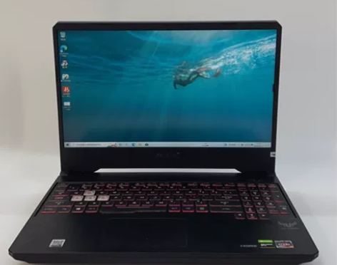 95新华硕 飞行堡垒7 FX95笔记本电脑...