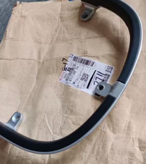 出售雅迪G5原车扶手，没有磕碰磨损，只有正...