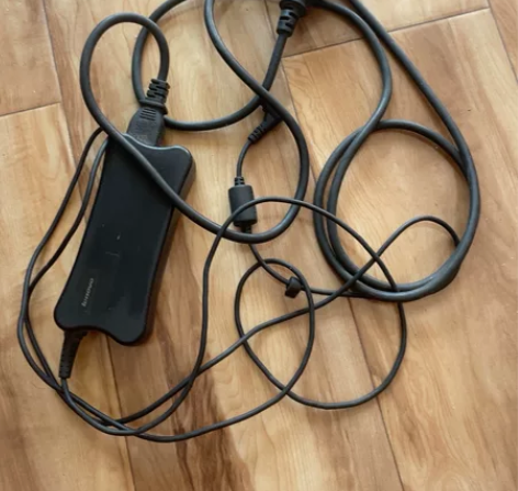 联想电脑电源线 自提价5元 可发快递，不包...