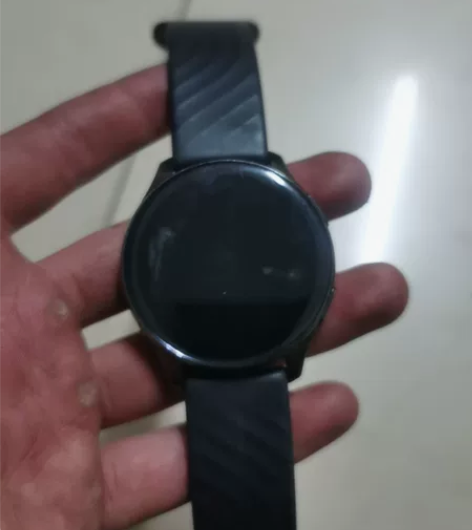 出一加watch 自己用的   换手表了基...