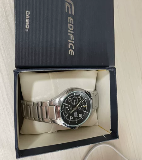 casio edifice男士手表，家里一...
