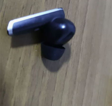 漫步者NB2黑色左耳 （耳帽是原装大号），...