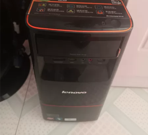 联想台式机,开不了机。300包邮。 感兴趣...