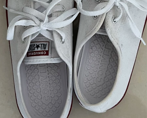 匡威帆布鞋 正品，码数是36(225) 基...