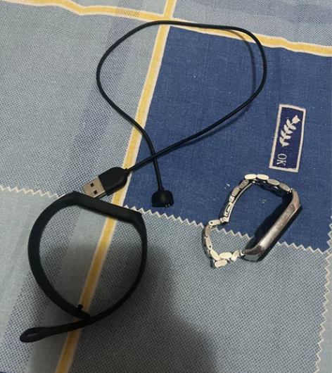 小米手环 小米手环5非nfc版本 由于换手...