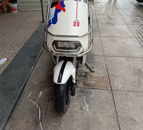 七星豹新国标电动车，5个电瓶，可上绿牌。 ...