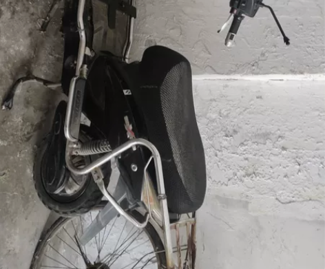 台铃电动车60v20带电池，还能跑30多4...