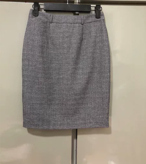 莱茨女修身包臀裙半身裙短裙职业显瘦全新剪标...