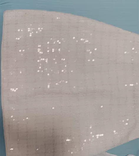 韩版A字裙，L码，在实体店买的，买大了穿不...