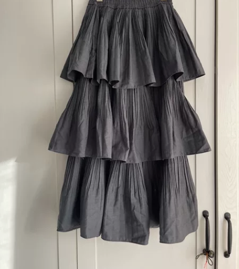 韩国蛋糕裙 韩国代购店实体店购入 深灰色 ...