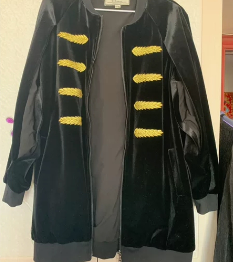 2020欧美跨境复古春季新款,L码 感兴趣...