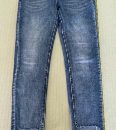 女士小脚裤显瘦铅笔 牛仔裤 160码。 感...