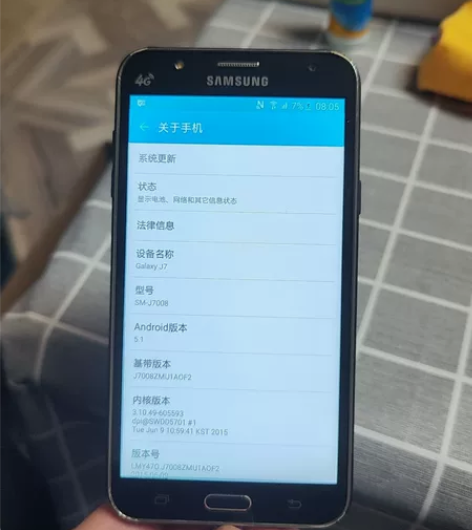 三星J7 移动版16g 。无拆修无进水。屏...