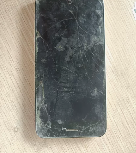 ZTE中兴手机什么型号不知道了 自带价来3...