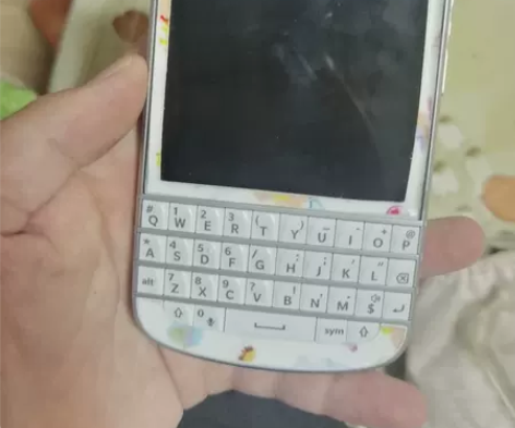 黑莓手机出售 感兴趣的话点“我想要”和我私...