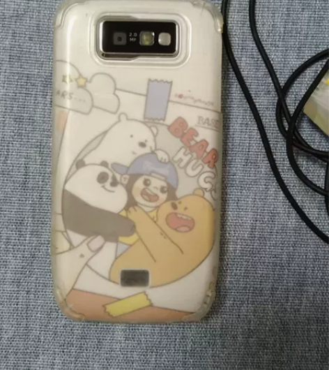 [大哭]含泪出一个BlackBerry/黑...