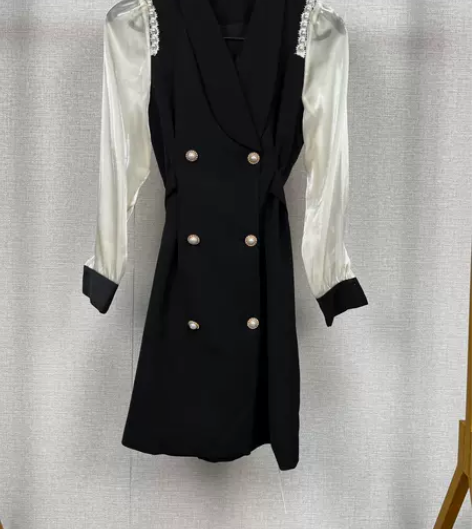 专柜撤柜气质名媛黑色连衣裙女收腰修身设计职...