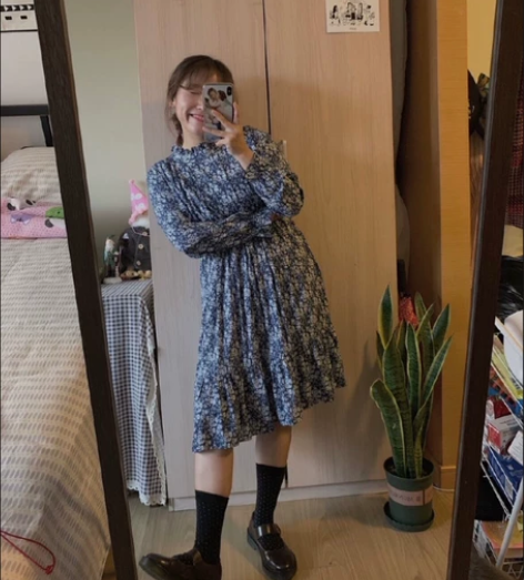 大俊杂货铺法式复古小雏菊碎花连衣裙 颜色分...