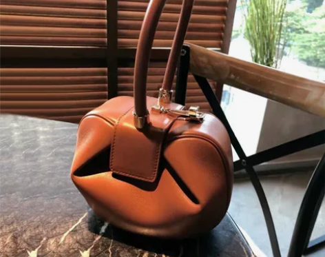 全新包包女手提包真皮女包馄饨包小包 感兴趣...