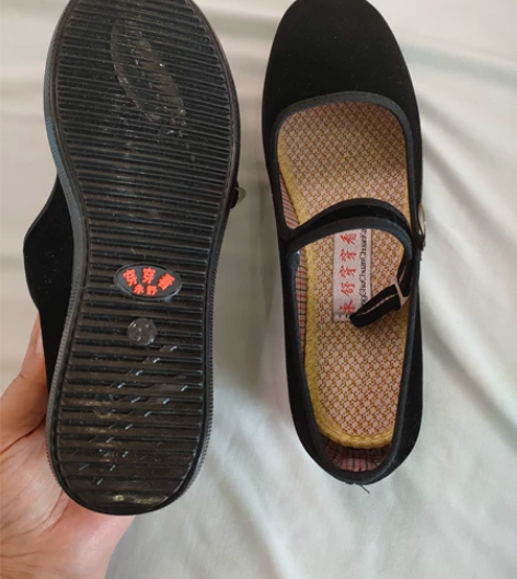 老北京布鞋女平跟广场舞酒店工作鞋松糕软底鞋...