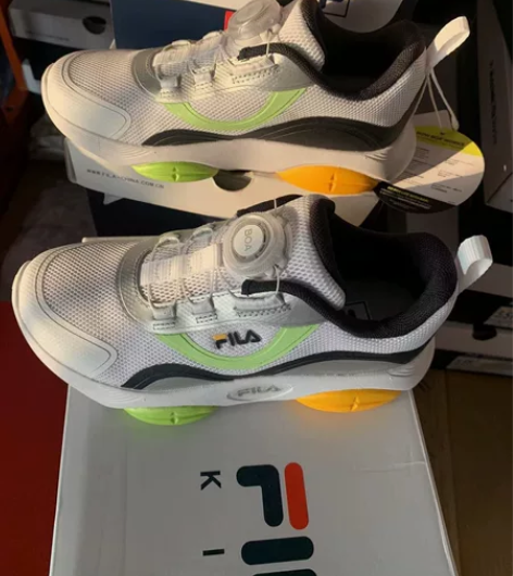 Fila斐乐儿童BOA自动鞋扣运动鞋 全新...