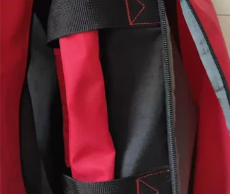 爱华仕正品红黑单肩旅行大包 爱华仕 装得下...