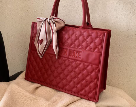 2022红色包包女大容量2021新款潮高级...