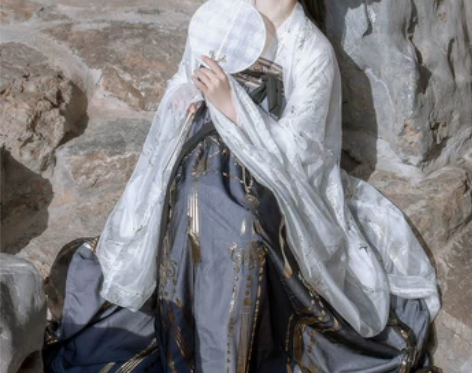 艺缕 全套汉服  拍照超仙 包含：齐胸襦裙...