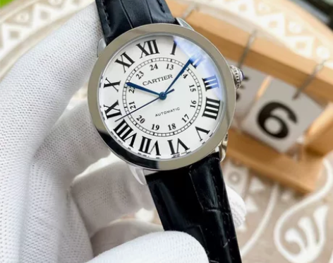 二手卡地亚伦敦手表42表盘 感兴趣的话点“...