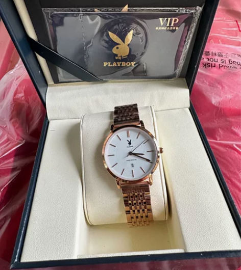 花花公子全新手表，闲置低价出 感兴趣的话点...