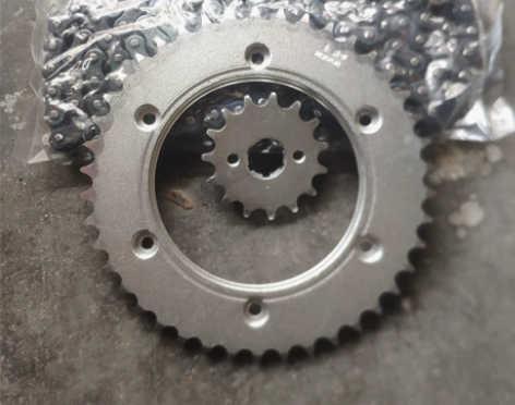 银钢摩托车套链 美伦125 大飞42齿 小...