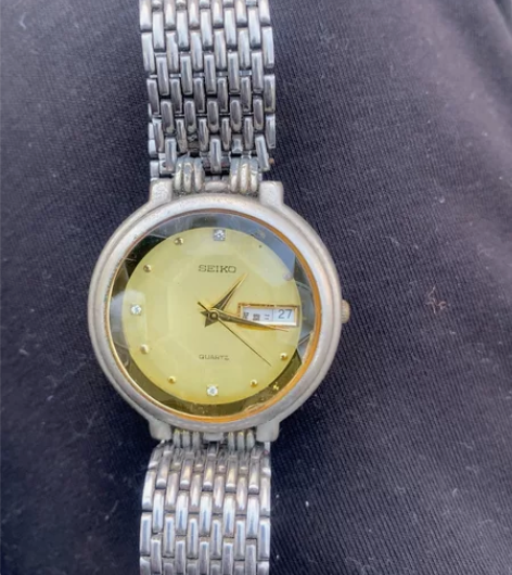 日本精工手表 带钻 没电了 感兴趣的话点“...