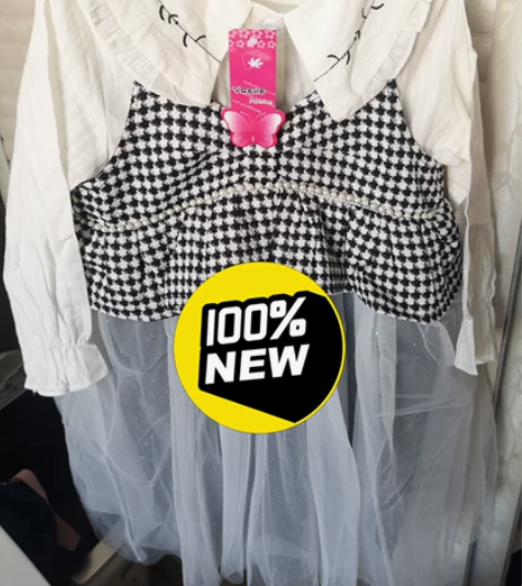 全新130码秋款背带裙3件套,家人给孩子买...