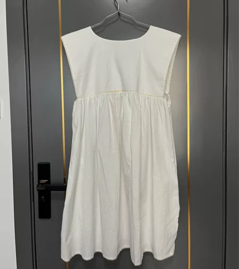 夏季无袖白色中裙连衣裙横条纹理胸口蝴蝶结蓬...