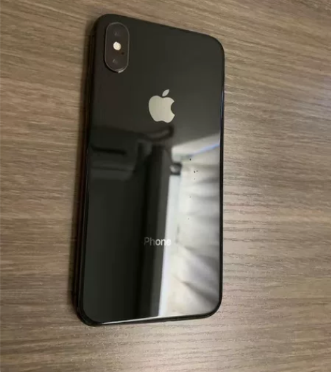 闲置了很久的一台国行三网通iphone x...