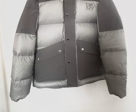 DKNY 唐可娜儿男士羽绒服 高级灰五金很...
