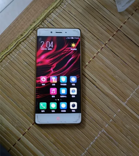 中兴努比亚手机，便宜处理，功能正常好用！ ...