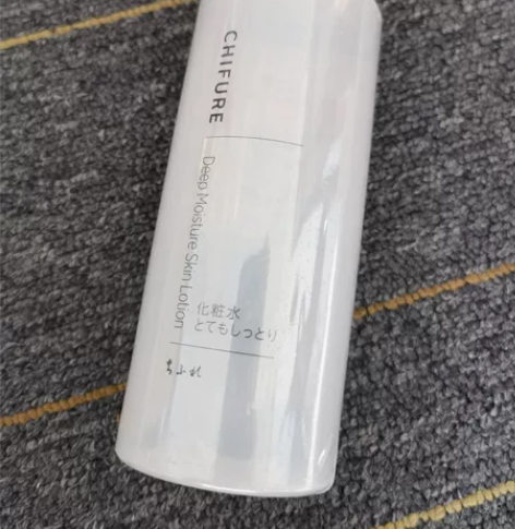 包邮 千妇恋滋润柔肤化妆水 净含量:180...