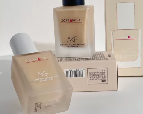 全新正品，色号齐，AKF粉底液，盈润/柔雾...