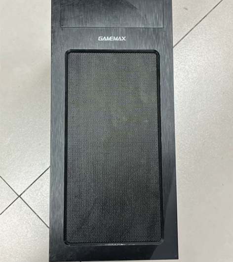 电脑机箱，带前置USB3.0接口，可装大板...