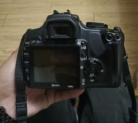 出佳能400D单反相机套机，带18-55镜...