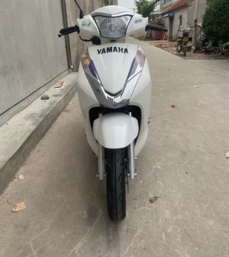 新到精品林海优雅100cc踏板车，雅马哈巧...