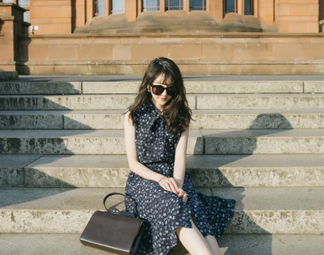 金蘑菇菇 安静的美男纸 超显瘦文艺风连衣裙...