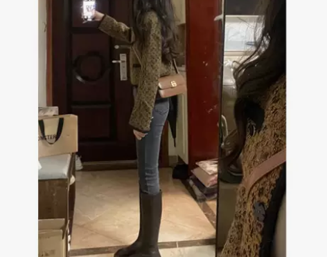 烟灰色辣妹复古高腰牛仔裤女秋冬新款铅笔裤弹...