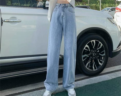 【全新博主闲置】浅蓝高腰阔腿牛仔裤女直筒宽...