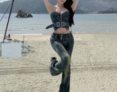 重工水洗做旧牛仔裤早秋设计感小众热裤高腰显...