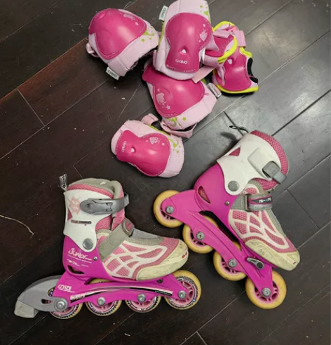 迪卡侬儿童单排旱冰鞋，爽快的送儿童护具一套...