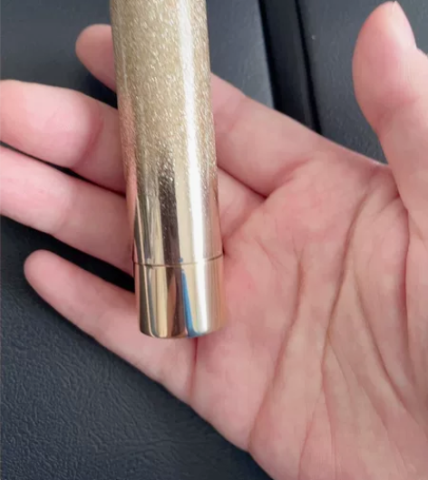 玛丽黛佳小金钻口红S816 感兴趣的话点“...