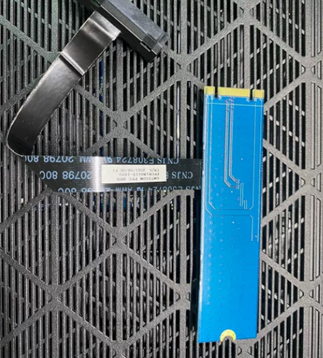 硬盘m2口转sata口转接器，笔记本/台式...